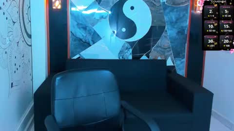 Snapshot of edward_24_ chatting on February 6, 4:10 am Edward Colleman online show from February 6, 4:10 am