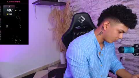 EDWARD CLARCK online show from September 21, 4:05 am