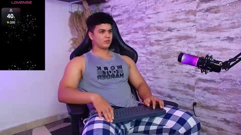 EDWARD CLARCK online show from January 13, 1:02 am