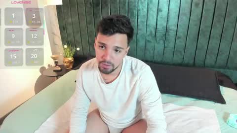 Eduardo online show from April 22, 3:24 am