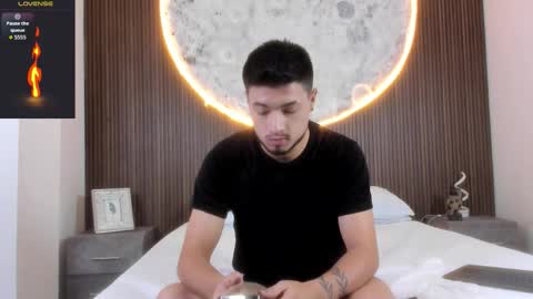 Edward Ross online show from December 17, 10:38 pm