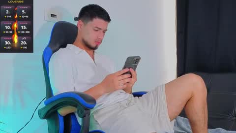 Edward Ross online show from November 7, 9:50 pm