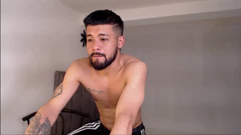 Snapshot of eevil_boys_77 chatting on October 18, 1:04 pm eevil_boys_77 online show from October 18, 1:04 pm