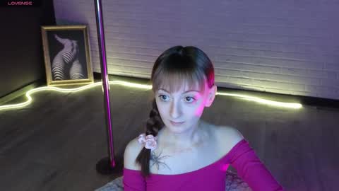 Effie online show from December 17, 1:12 am