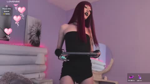 Snapshot of effycorpse chatting on February 6, 2:37 pm online show from February 6, 2:37 pm