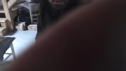 eighthundredeightyeight online show from October 31, 9:32 am