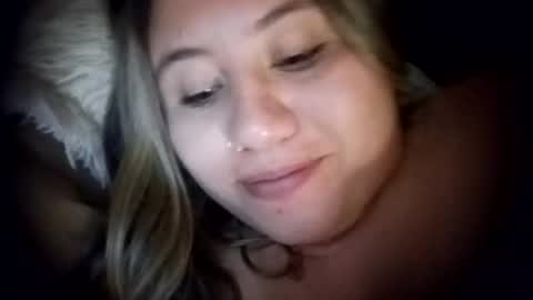 EIMY   MODEL INDEPENDENT online show from November 25, 8:35 am