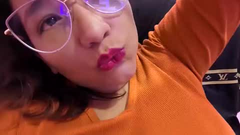 Snapshot of eireneninon chatting on September 27, 9:29 am Eirene online show from September 27, 9:29 am