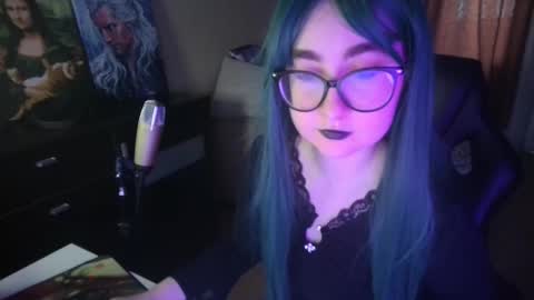 Snapshot of el_sweety chatting on February 21, 2:48 pm If you like it when I meow give me a thumbs up online show from February 21, 2:48 pm