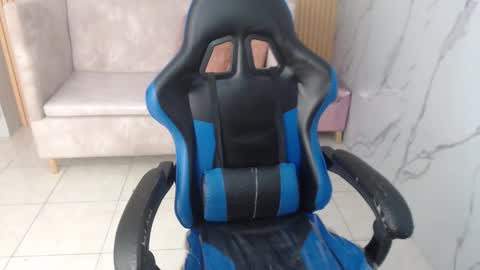 ELA  online show from February 14, 1:47 pm