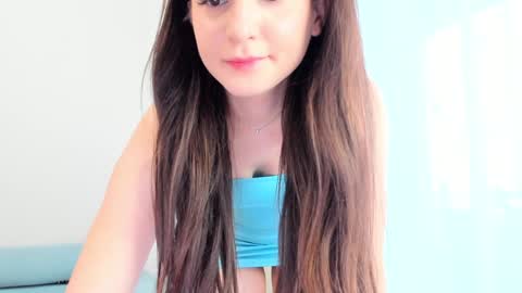 Ela online show from November 22, 8:02 am