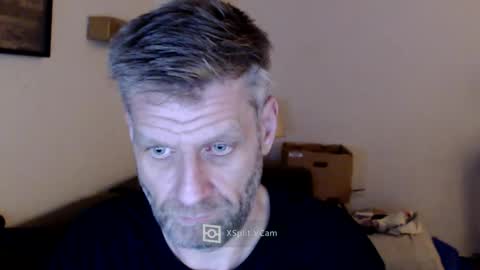 Snapshot of elculiador2207 chatting on February 23, 12:51 am Timm online show from February 23, 12:51 am