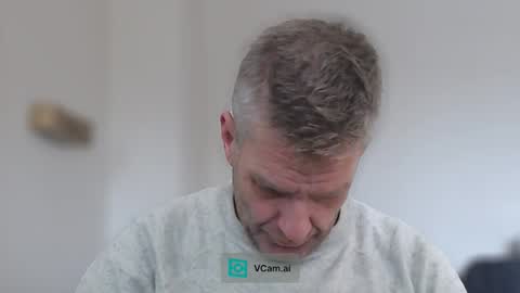 Snapshot of elculiador2207 chatting on October 29, 10:28 am Timm online show from October 29, 10:28 am