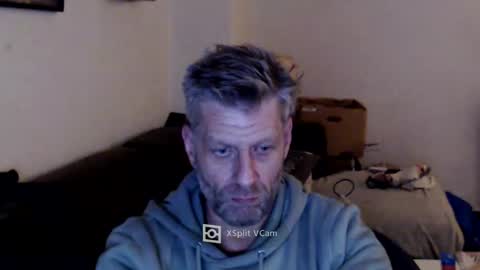 Snapshot of elculiador2207 chatting on February 23, 4:28 am Timm online show from February 23, 4:28 am