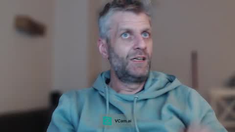 Snapshot of elculiador2207 chatting on October 2, 1:26 am Timm online show from October 2, 1:26 am