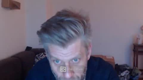 Snapshot of elculiador2207 chatting on January 11, 7:17 am Timm online show from January 11, 7:17 am