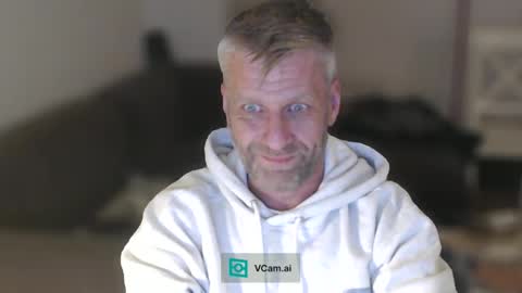 Snapshot of elculiador2207 chatting on September 14, 2:25 am Timm online show from September 14, 2:25 am