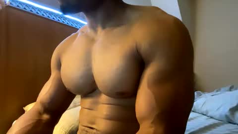 Snapshot of eldisiac chatting on September 27, 3:48 am EL-Disiac online show from September 27, 3:48 am