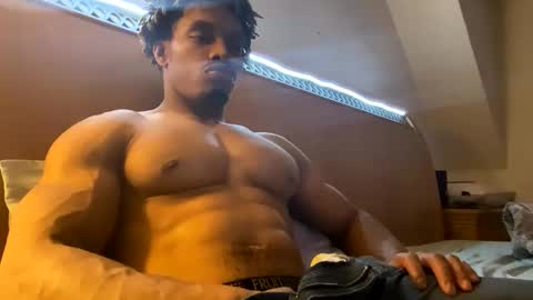 Snapshot of eldisiac chatting on October 31, 3:51 am EL-Disiac online show from October 31, 3:51 am