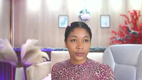 Electra Jones online show from December 15, 11:39 am