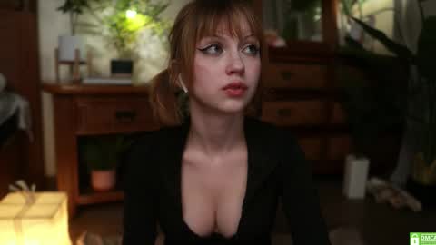 Snapshot of electric_woman chatting on September 25, 2:57 pm Aleksa online show from September 25, 2:57 pm