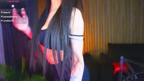 elegant_mysterious online show from February 11, 3:10 am