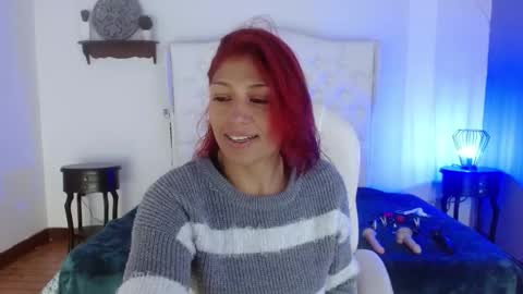 Snapshot of elena_detroya_ chatting on January 20, 12:07 pm Elena online show from January 20, 12:07 pm