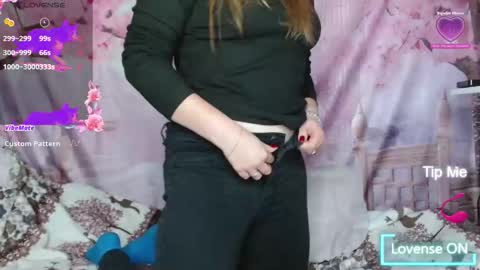 Snapshot of elena_maeer chatting on October 10, 12:55 pm Elena online show from October 10, 12:55 pm