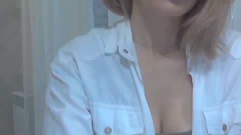 elenadream4990 online show from February 25, 6:28 am