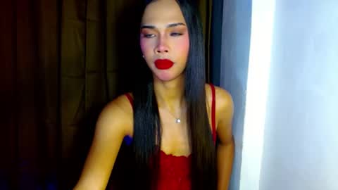 Snapshot of elenapierce69 chatting on February 23, 12:16 pm Call me Yours. online show from February 23, 12:16 pm