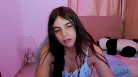 agnes online show from March 25, 6:58 pm