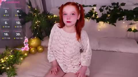Snapshot of elfamirielle chatting on October 10, 8:20 am Elfa online show from October 10, 8:20 am
