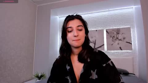 Snapshot of elfy_rare chatting on October 4, 2:59 pm Elfy online show from October 4, 2:59 pm