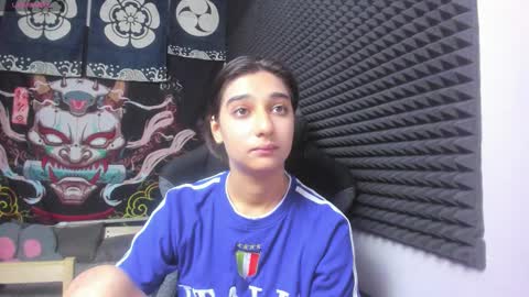 Snapshot of elfy_rare chatting on September 28, 3:10 pm Elfy online show from September 28, 3:10 pm