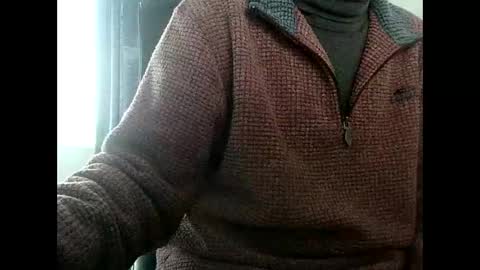 elfyonee online show from December 13, 9:35 am