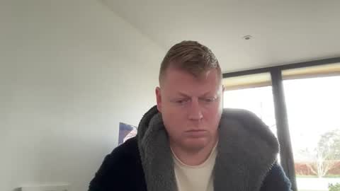 CabinCrewDrew online show from February 12, 2:42 pm