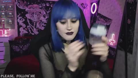  MORE ME   online show from December 3, 10:23 pm