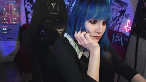  MORE ME   online show from March 8, 12:33 am