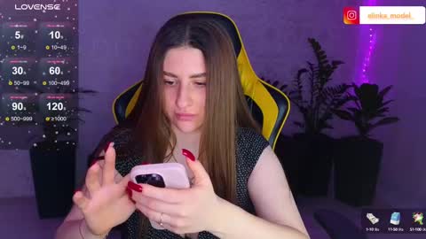 Snapshot of elinkalove chatting on February 17, 9:10 pm Elina online show from February 17, 9:10 pm