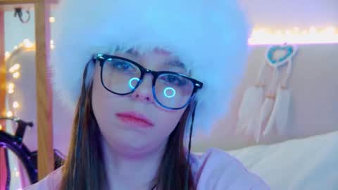 ElisabethDavis online show from September 13, 9:28 pm