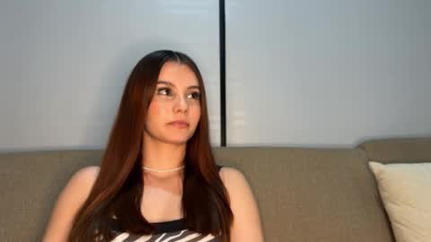 Snapshot of elisabethwillian chatting on October 19, 4:39 am Elisabet william online show from October 19, 4:39 am