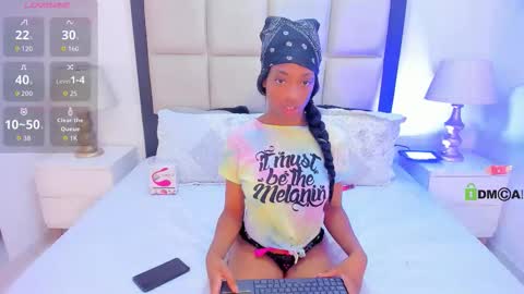 Snapshot of elisabettamonroy chatting on September 25, 3:41 pm elisabettamonroy online show from September 25, 3:41 pm