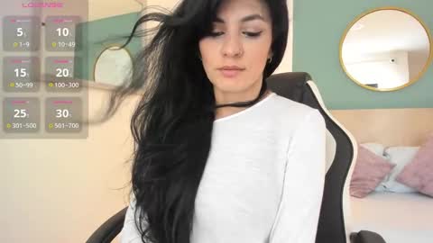 E L I S S A online show from March 4, 2:06 am