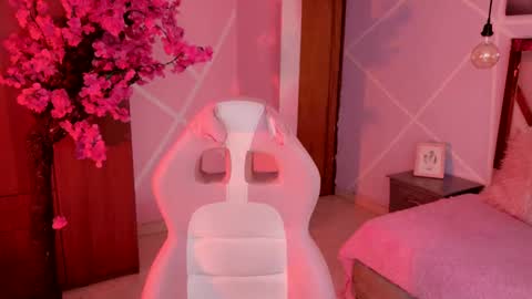 elit noa online show from November 1, 8:19 pm