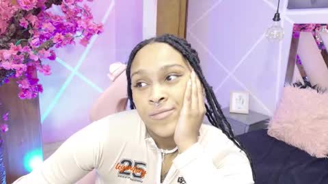 elit noa online show from December 5, 9:12 pm