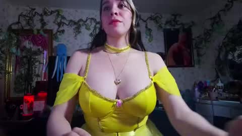Snapshot of elizabeth77_ chatting on October 17, 8:46 pm Elizabeth online show from October 17, 8:46 pm