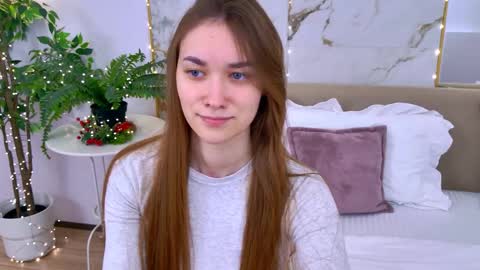 Elizabeth online show from January 9, 4:23 pm