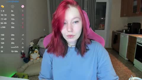 Snapshot of elizabethflowerr chatting on February 27, 12:36 am Eli online show from February 27, 12:36 am