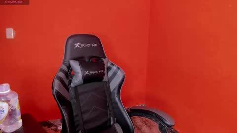 instgram aly leiv17 ---- Im model-independent online show from November 6, 5:21 am