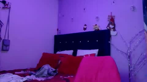 Elizabeth online show from November 30, 12:56 pm